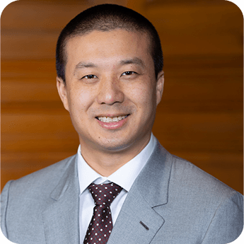 Official portrait of Alan Wong